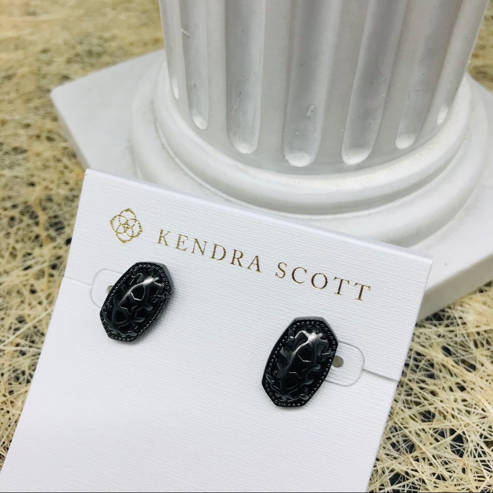 On sale: Kendra Scott Ellie filigree studs Earrings Gunmetal